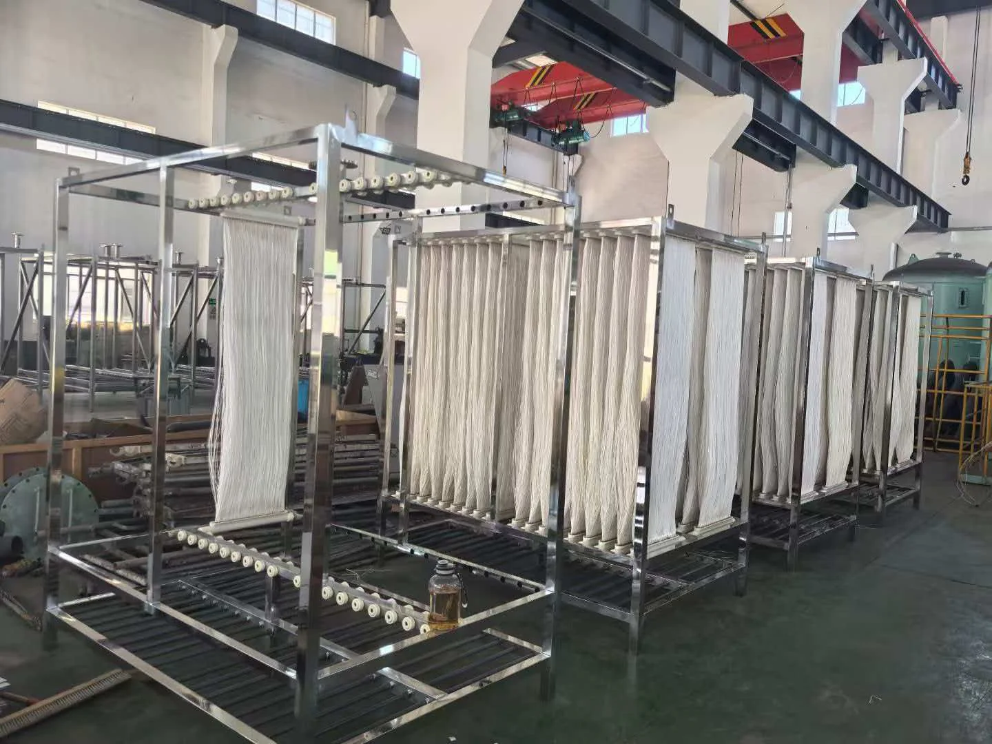 Hollow fiber MBR cassette frames during factory production